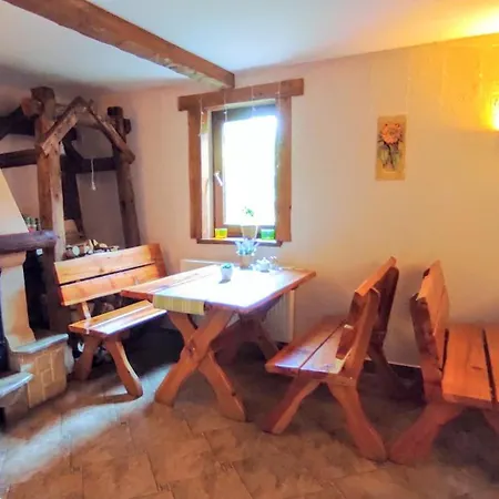 Zieleniecka Bed and Breakfast