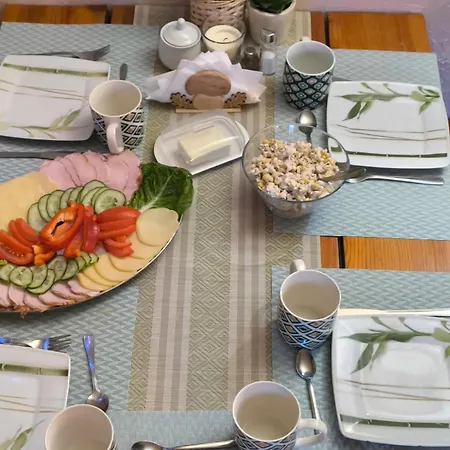 Zieleniecka Bed and Breakfast