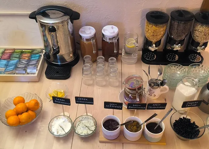 Bed & Breakfast Zieleniecka 3*